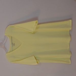 Lane Bryant perfect sleeve yellow t